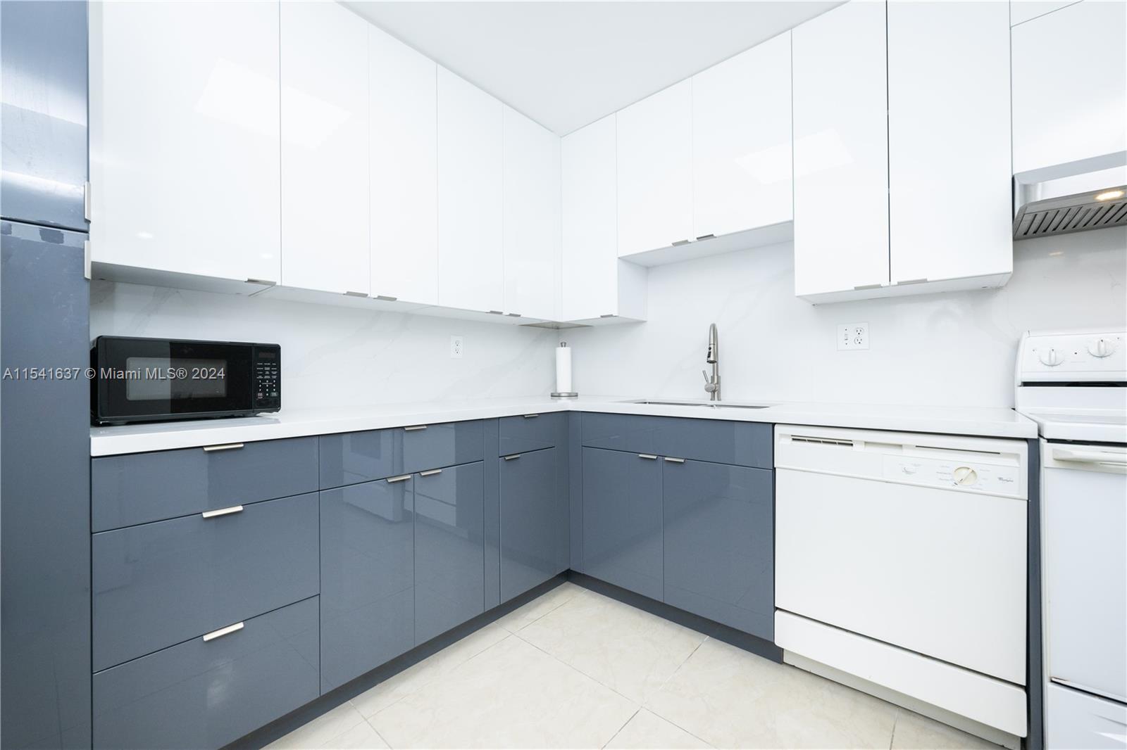 Tastefully Furnished Spacious Living Room/w Entrance to Open Balcony