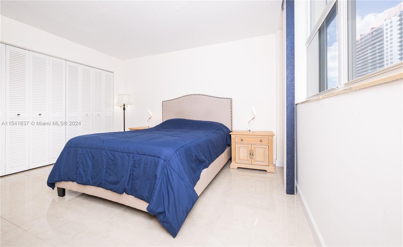 1833 S Ocean Dr 1007, Hallandale Beach, Florida 33009, 2 Bedrooms Bedrooms, ,2 BathroomsBathrooms,Residentiallease,For Rent,1833 S Ocean Dr 1007,A11541637