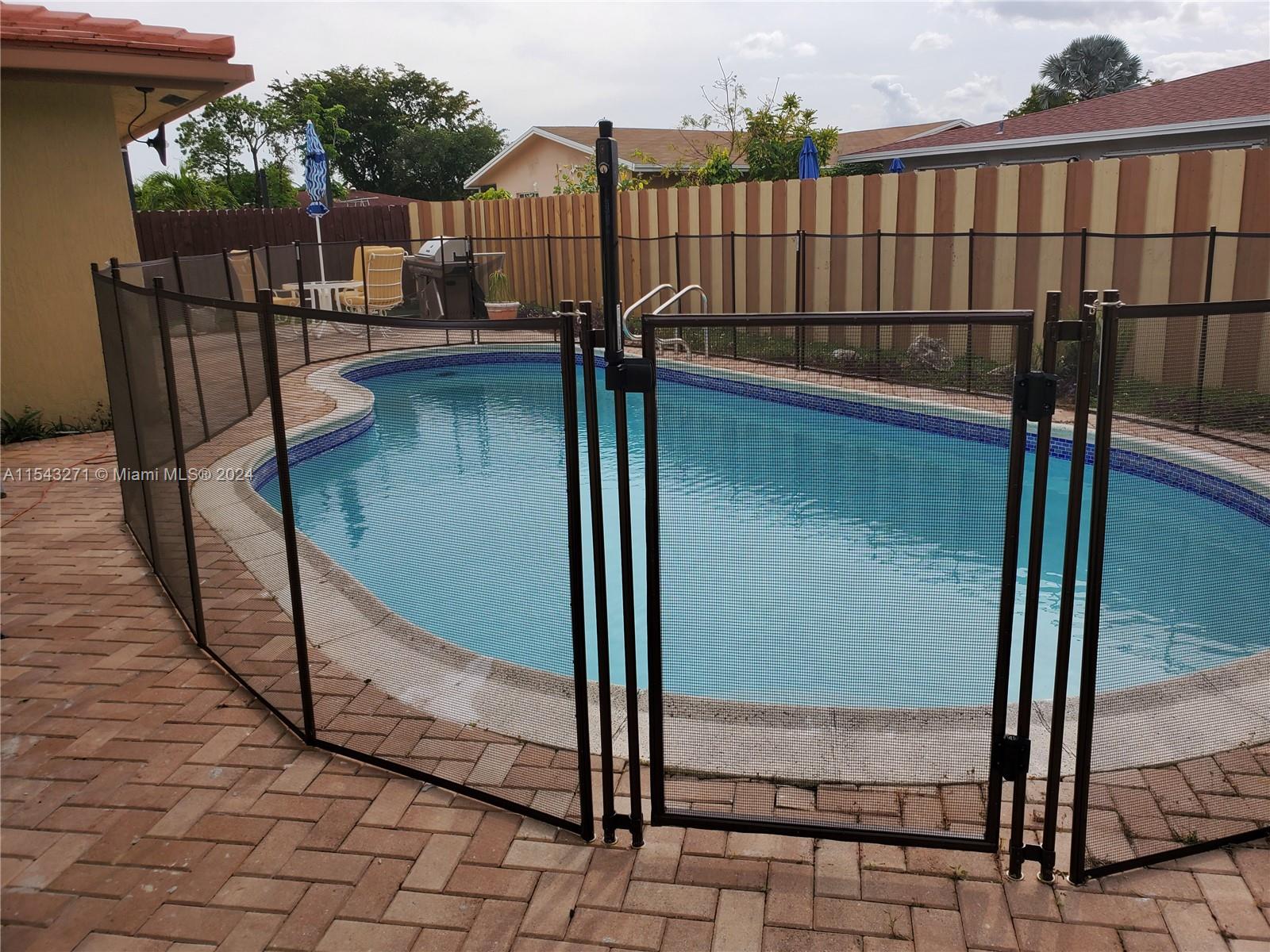 8211 NW 68th Ave, Tamarac, Florida 33321, 4 Bedrooms Bedrooms, ,2 BathroomsBathrooms,Residential,For Sale,8211 NW 68th Ave,A11543271