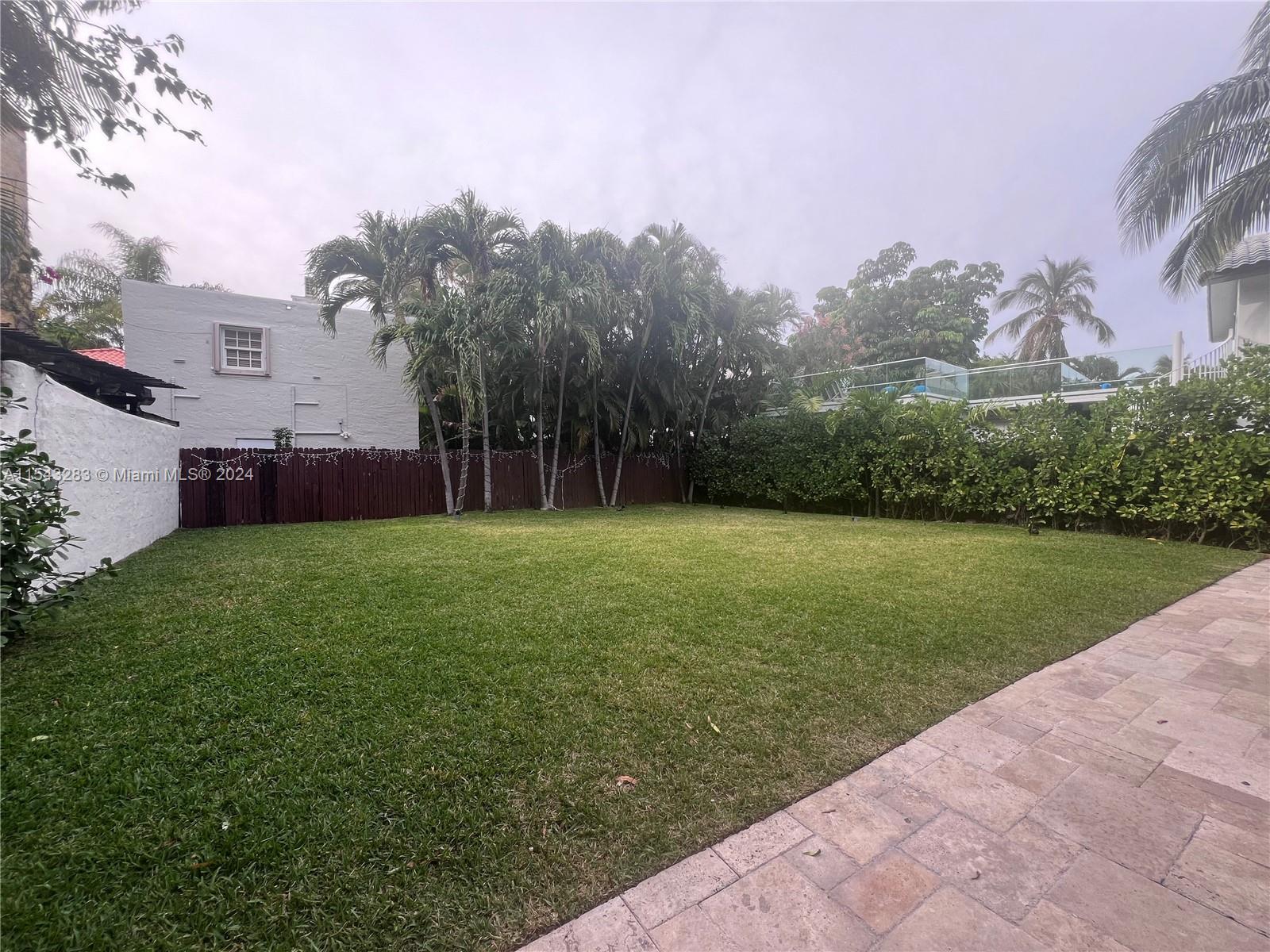 2054 Alton Rd, Miami Beach, Florida 33140, 4 Bedrooms Bedrooms, ,2 BathroomsBathrooms,Residential,For Sale,2054 Alton Rd,A11543283