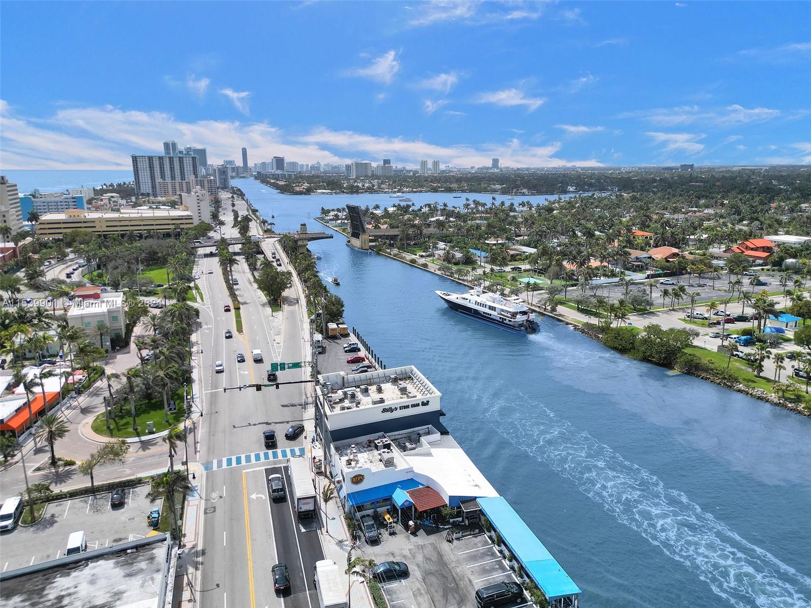 322 Taylor St 1A, Hollywood, Florida 33019, 2 Bedrooms Bedrooms, ,1 BathroomBathrooms,Residential,For Sale,322 Taylor St 1A,A11539901