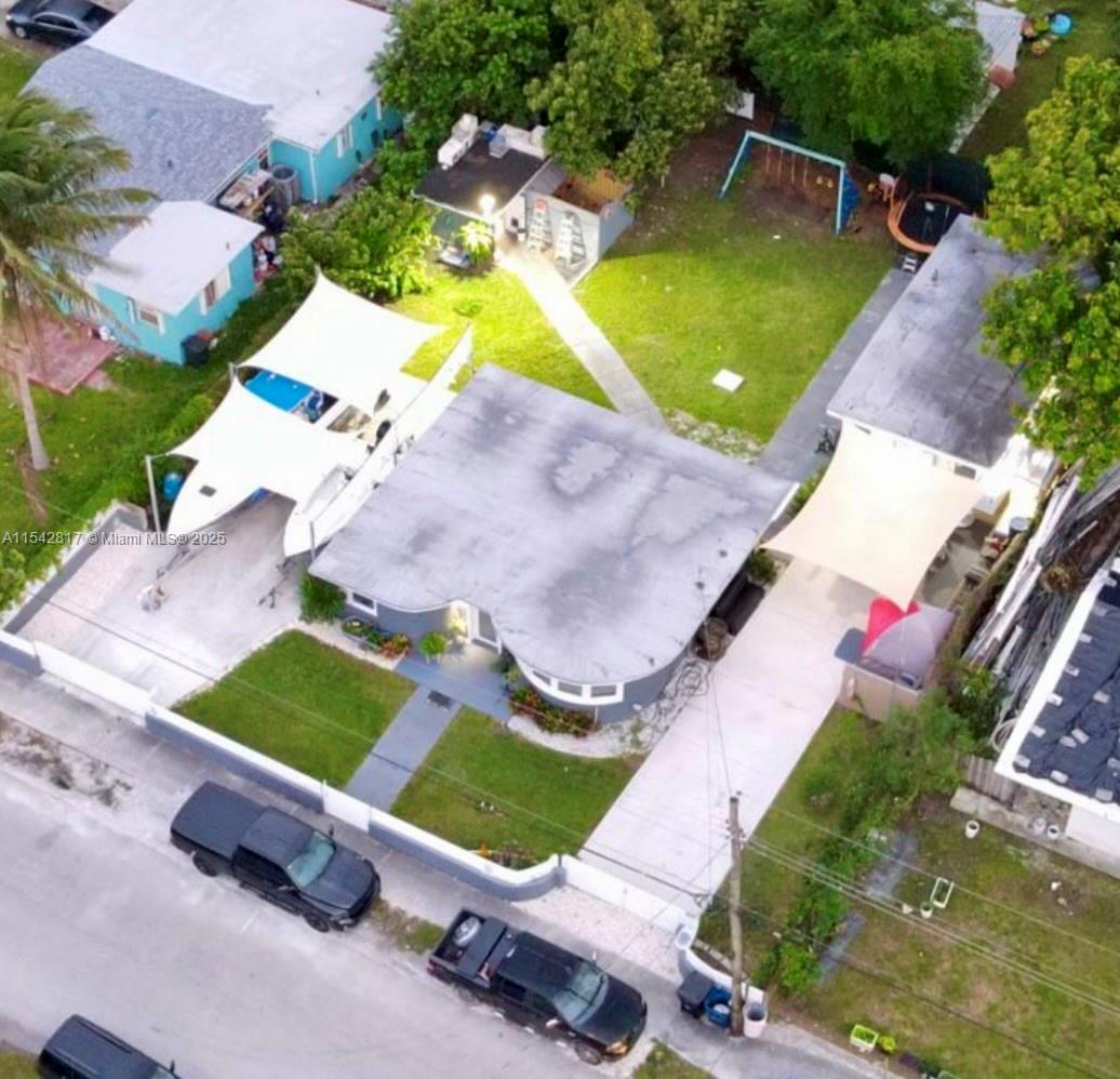 340 NE 170th St, North Miami Beach, Florida 33162, 3 Bedrooms Bedrooms, 6 Rooms Rooms,2 BathroomsBathrooms,Residential,For Sale,340 NE 170th St,A11542817