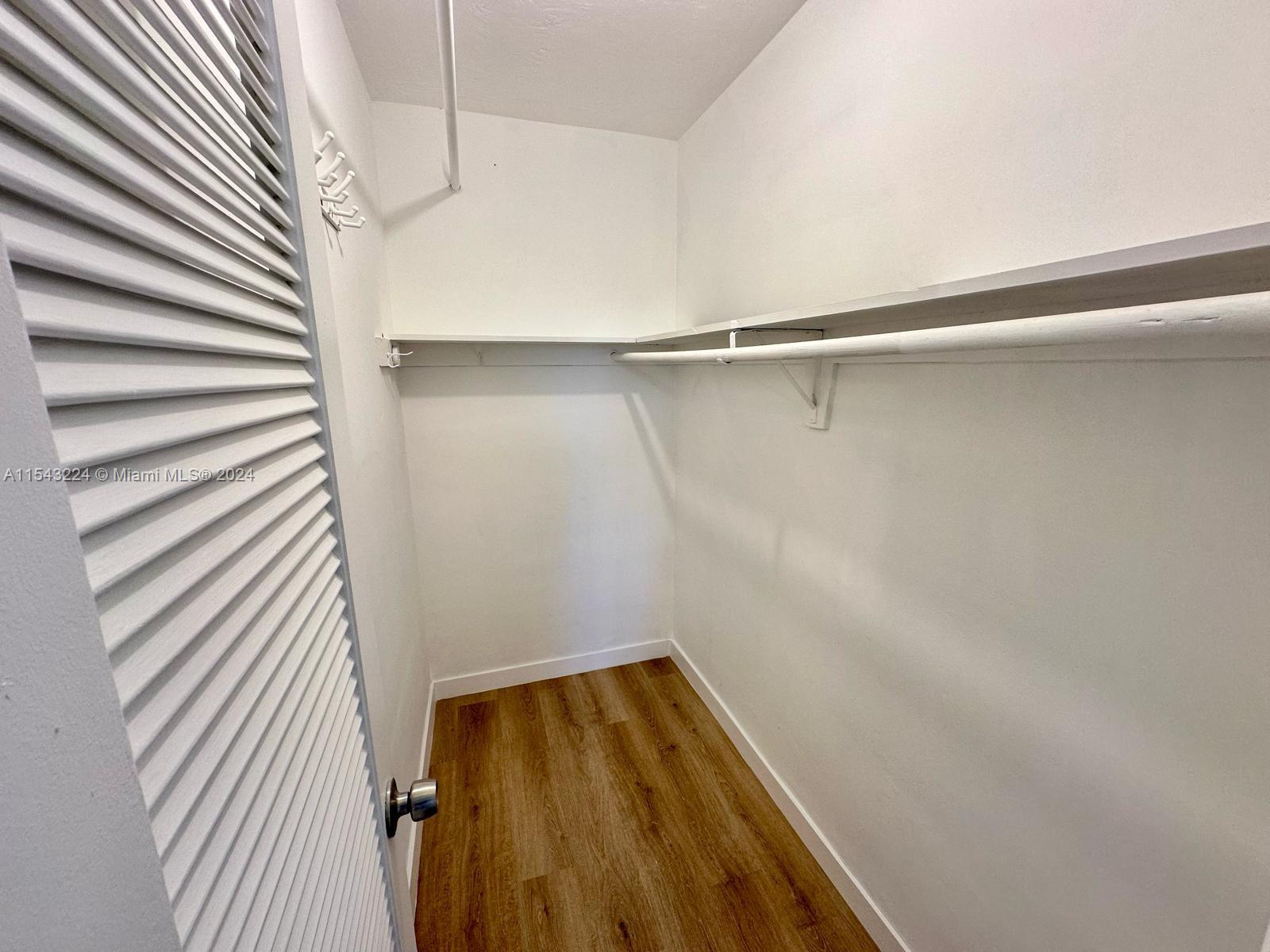 Large walk -in closet