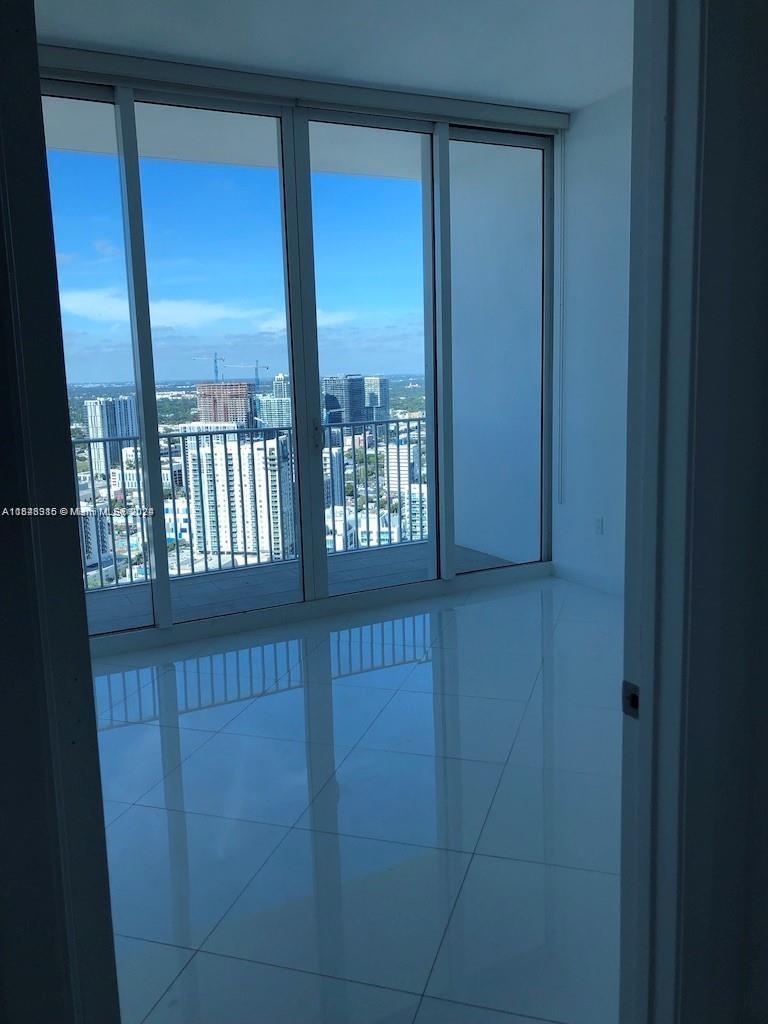 2020 N Bayshore Dr 3703, Miami, Florida 33137, 3 Bedrooms Bedrooms, ,3 BathroomsBathrooms,Residentiallease,For Rent,2020 N Bayshore Dr 3703,A11543316