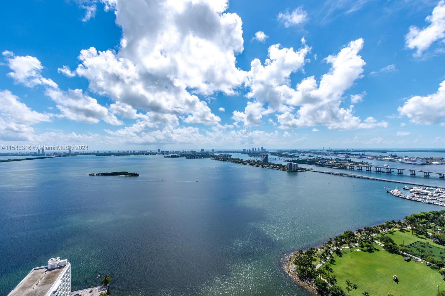 2020 N Bayshore Dr 3703, Miami, Florida 33137, 3 Bedrooms Bedrooms, ,3 BathroomsBathrooms,Residentiallease,For Rent,2020 N Bayshore Dr 3703,A11543316