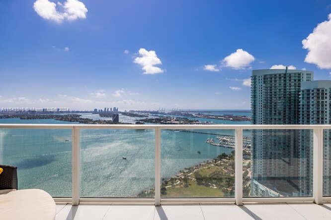 2020 N Bayshore Dr 3703, Miami, Florida 33137, 3 Bedrooms Bedrooms, ,3 BathroomsBathrooms,Residentiallease,For Rent,2020 N Bayshore Dr 3703,A11543316