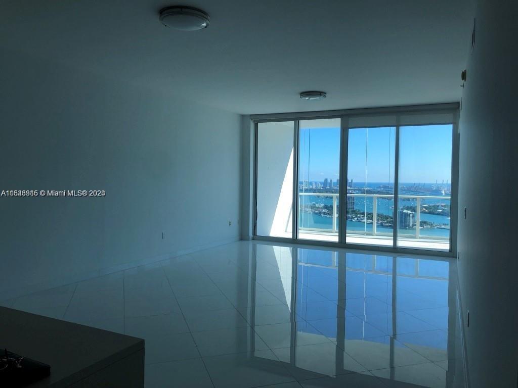 2020 N Bayshore Dr 3703, Miami, Florida 33137, 3 Bedrooms Bedrooms, ,3 BathroomsBathrooms,Residentiallease,For Rent,2020 N Bayshore Dr 3703,A11543316