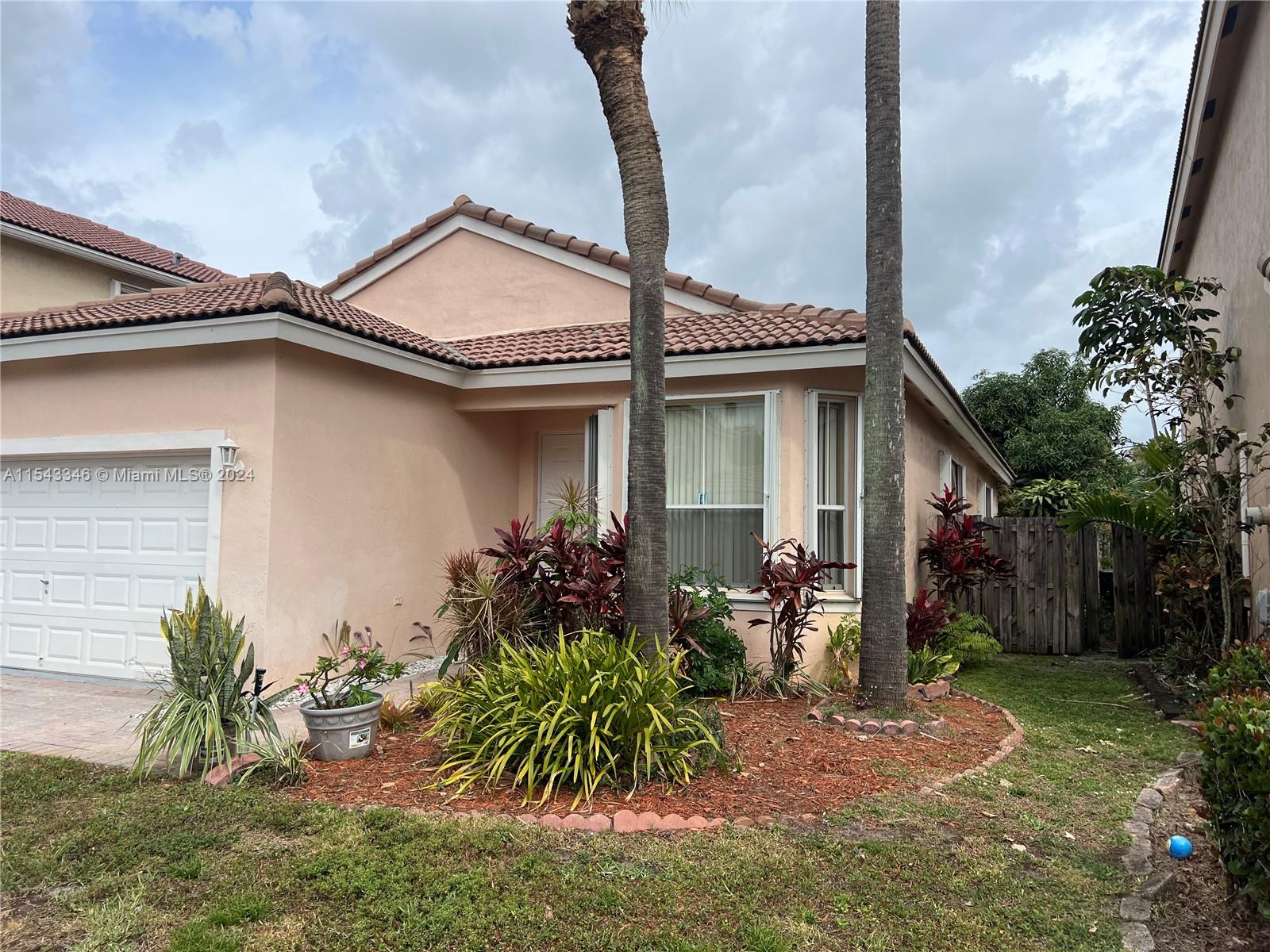 7769 18th Ct, Pembroke Pines, FL, 33024 United States, 3 Bedrooms Bedrooms, ,2 BathroomsBathrooms,Residential,For Sale,18th Ct,A11543346