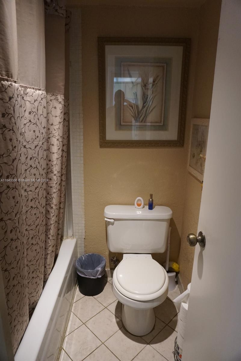 9090 Lime Bay Blvd 214, Tamarac, Florida 33321, 1 Bedroom Bedrooms, ,1 BathroomBathrooms,Residential,For Sale,9090 Lime Bay Blvd 214,A11543356