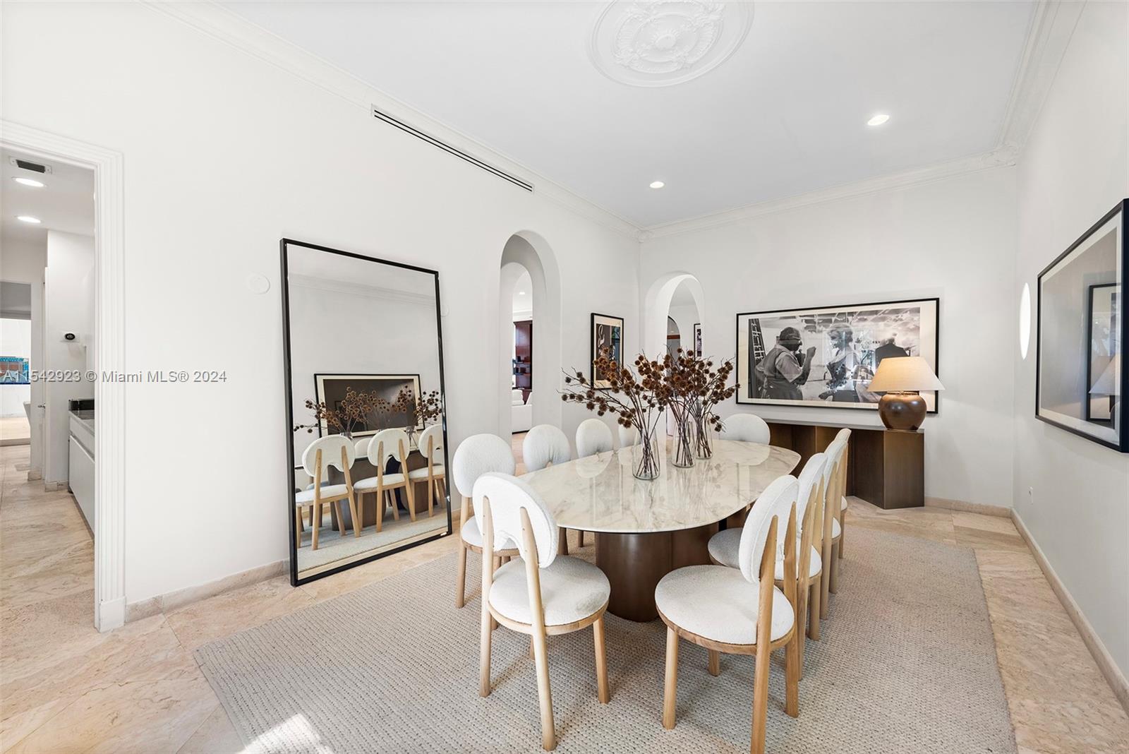 296 Ocean Blvd, Golden Beach, FL, 33160 United States, 6 Bedrooms Bedrooms, ,6 BathroomsBathrooms,Residential,For Sale,Ocean Blvd,A11542923