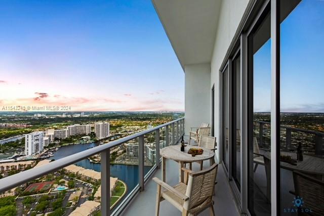 4010 S Ocean Dr T4106, Hollywood, Florida 33019, 1 Bedroom Bedrooms, ,1 BathroomBathrooms,Residential,For Sale,4010 S Ocean Dr T4106,A11543240