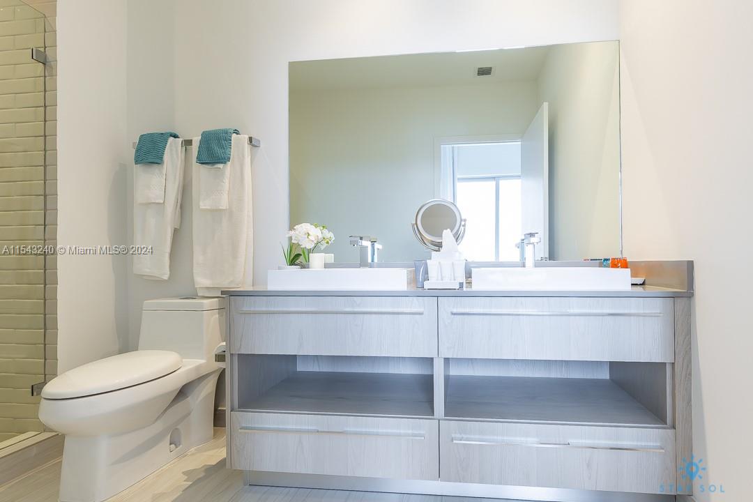 4010 S Ocean Dr T4106, Hollywood, Florida 33019, 1 Bedroom Bedrooms, ,1 BathroomBathrooms,Residential,For Sale,4010 S Ocean Dr T4106,A11543240