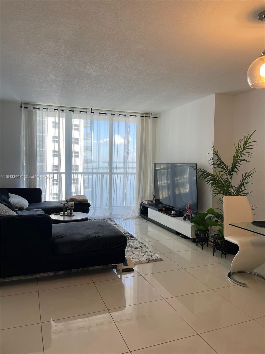 1750 N Bayshore Dr 2903, Miami, Florida 33132, 1 Bedroom Bedrooms, ,1 BathroomBathrooms,Residentiallease,For Rent,1750 N Bayshore Dr 2903,A11543360