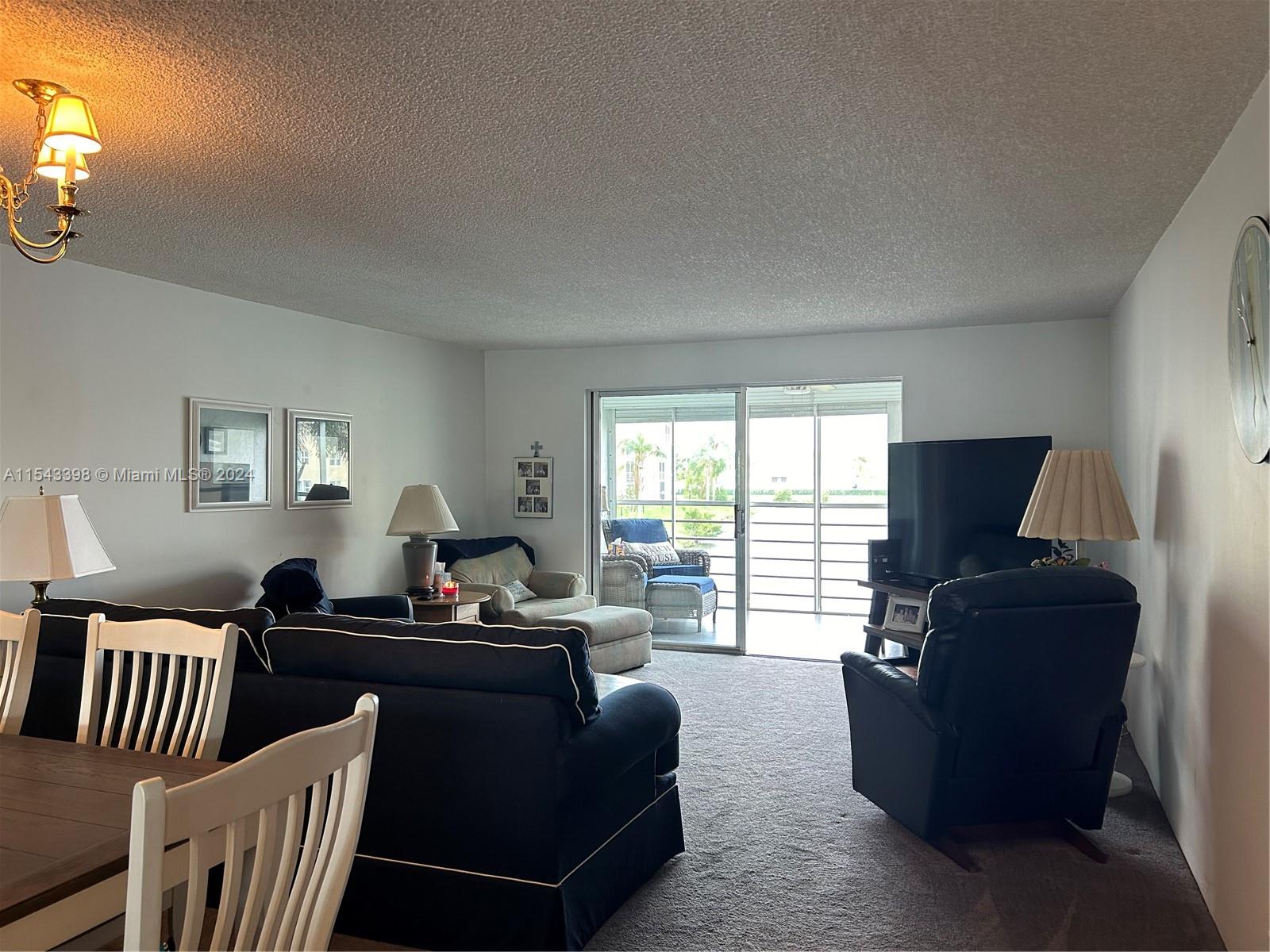 321 SE 3rd St 204, Dania Beach, Florida 33004, 2 Bedrooms Bedrooms, ,2 BathroomsBathrooms,Residential,For Sale,321 SE 3rd St 204,A11543398