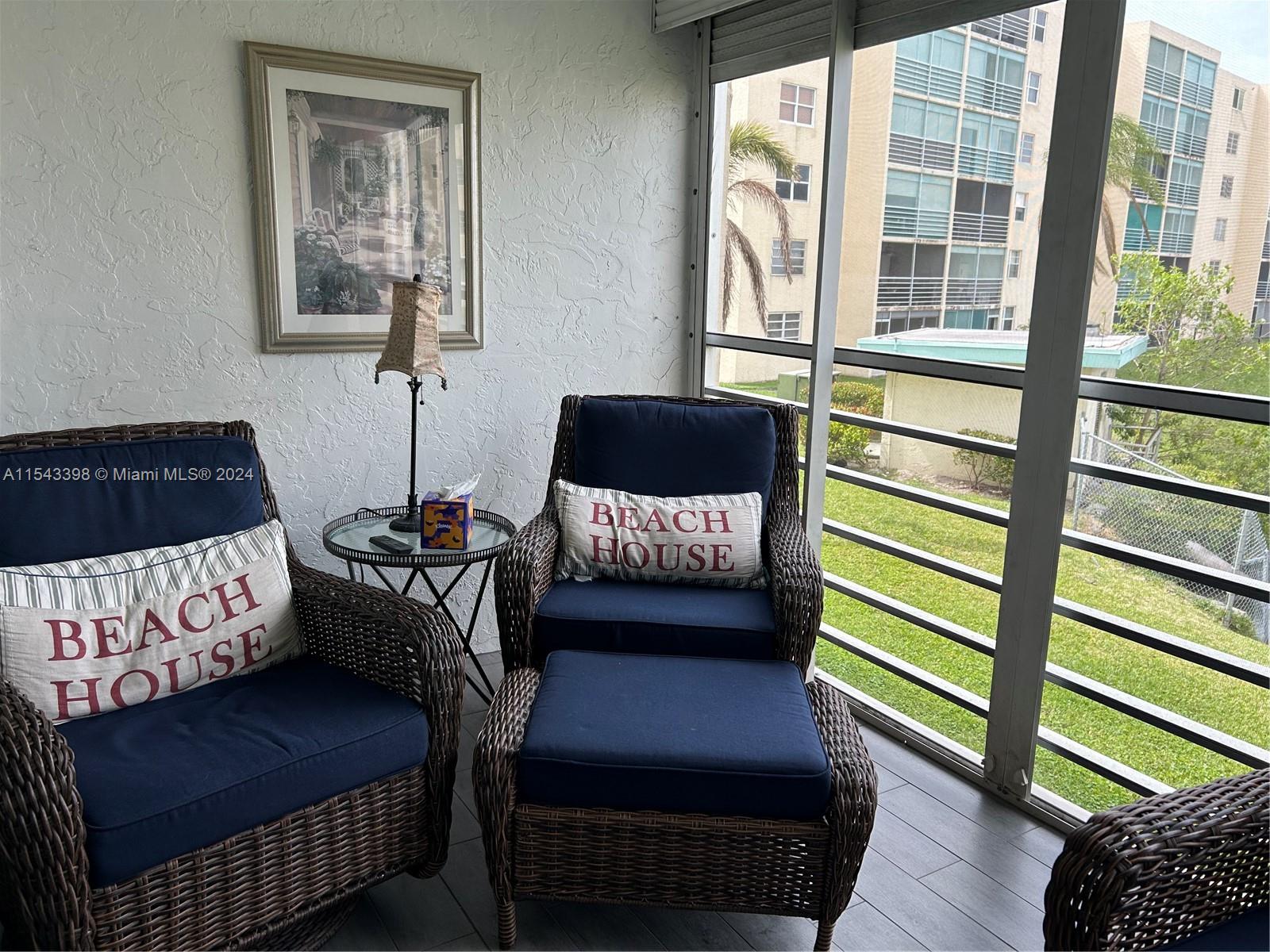 321 SE 3rd St 204, Dania Beach, Florida 33004, 2 Bedrooms Bedrooms, ,2 BathroomsBathrooms,Residential,For Sale,321 SE 3rd St 204,A11543398