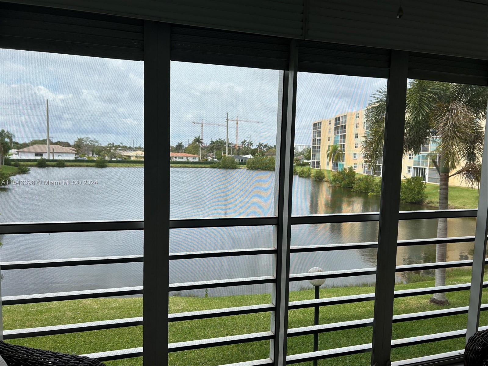 321 SE 3rd St 204, Dania Beach, Florida 33004, 2 Bedrooms Bedrooms, ,2 BathroomsBathrooms,Residential,For Sale,321 SE 3rd St 204,A11543398