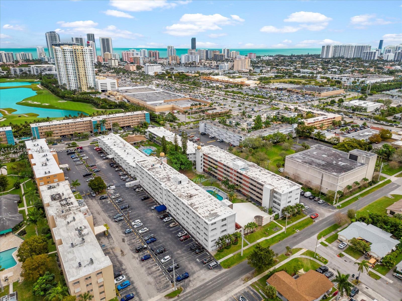 200 NE 12th Ave 7C, Hallandale Beach, Florida 33009, 2 Bedrooms Bedrooms, ,2 BathroomsBathrooms,Residential,For Sale,200 NE 12th Ave 7C,A11543410