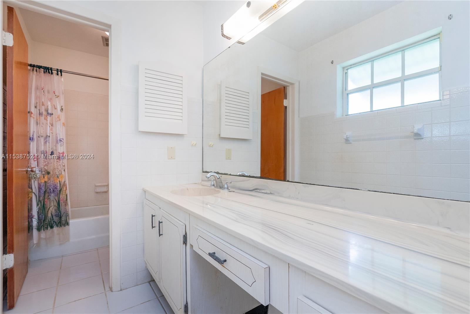 610 NW 17th Ct, Homestead, Florida 33030, 3 Bedrooms Bedrooms, ,2 BathroomsBathrooms,Residential,For Sale,610 NW 17th Ct,A11538752