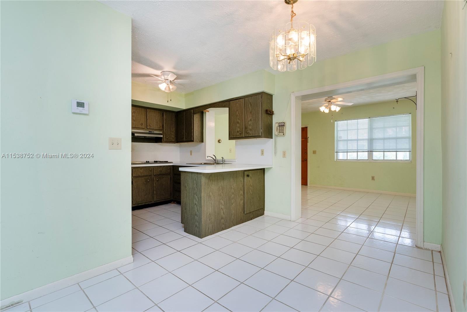 610 NW 17th Ct, Homestead, Florida 33030, 3 Bedrooms Bedrooms, ,2 BathroomsBathrooms,Residential,For Sale,610 NW 17th Ct,A11538752