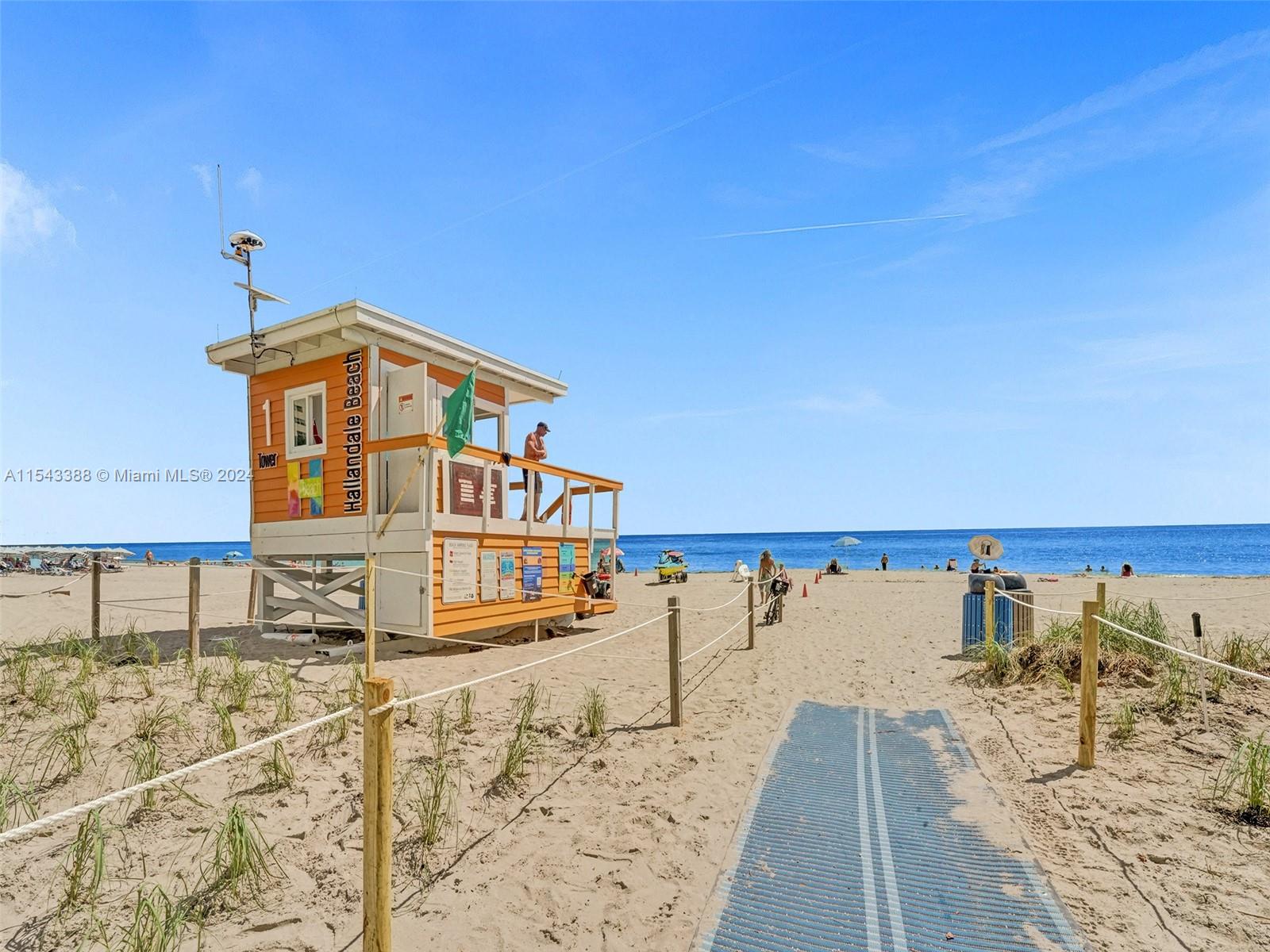 4111 S Ocean Dr 3810, Hollywood, Florida 33019, 1 Bedroom Bedrooms, 4 Rooms Rooms,1 BathroomBathrooms,Residential,For Sale,4111 S Ocean Dr 3810,A11543388