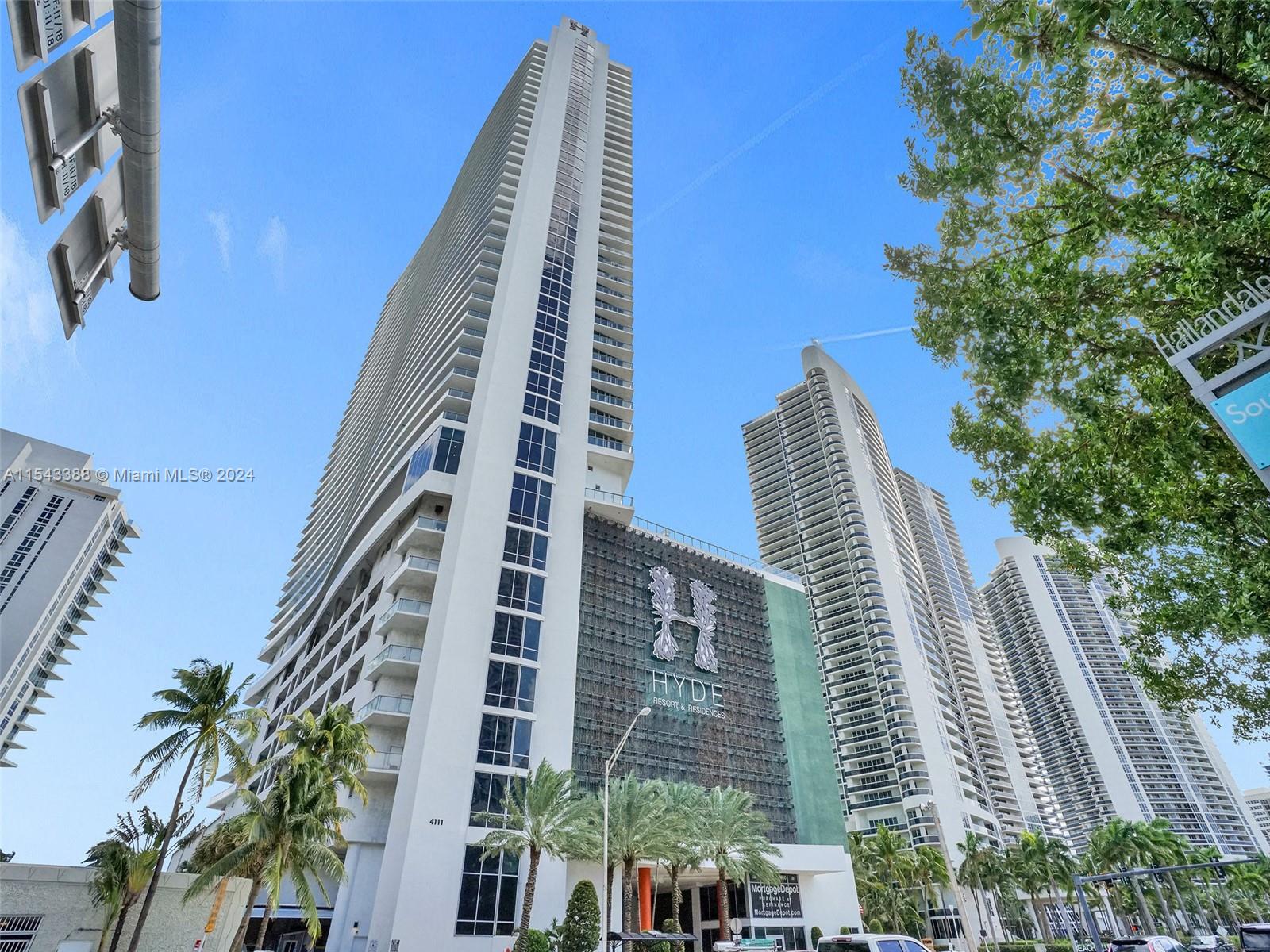 4111 S Ocean Dr 3810, Hollywood, Florida 33019, 1 Bedroom Bedrooms, 4 Rooms Rooms,1 BathroomBathrooms,Residential,For Sale,4111 S Ocean Dr 3810,A11543388