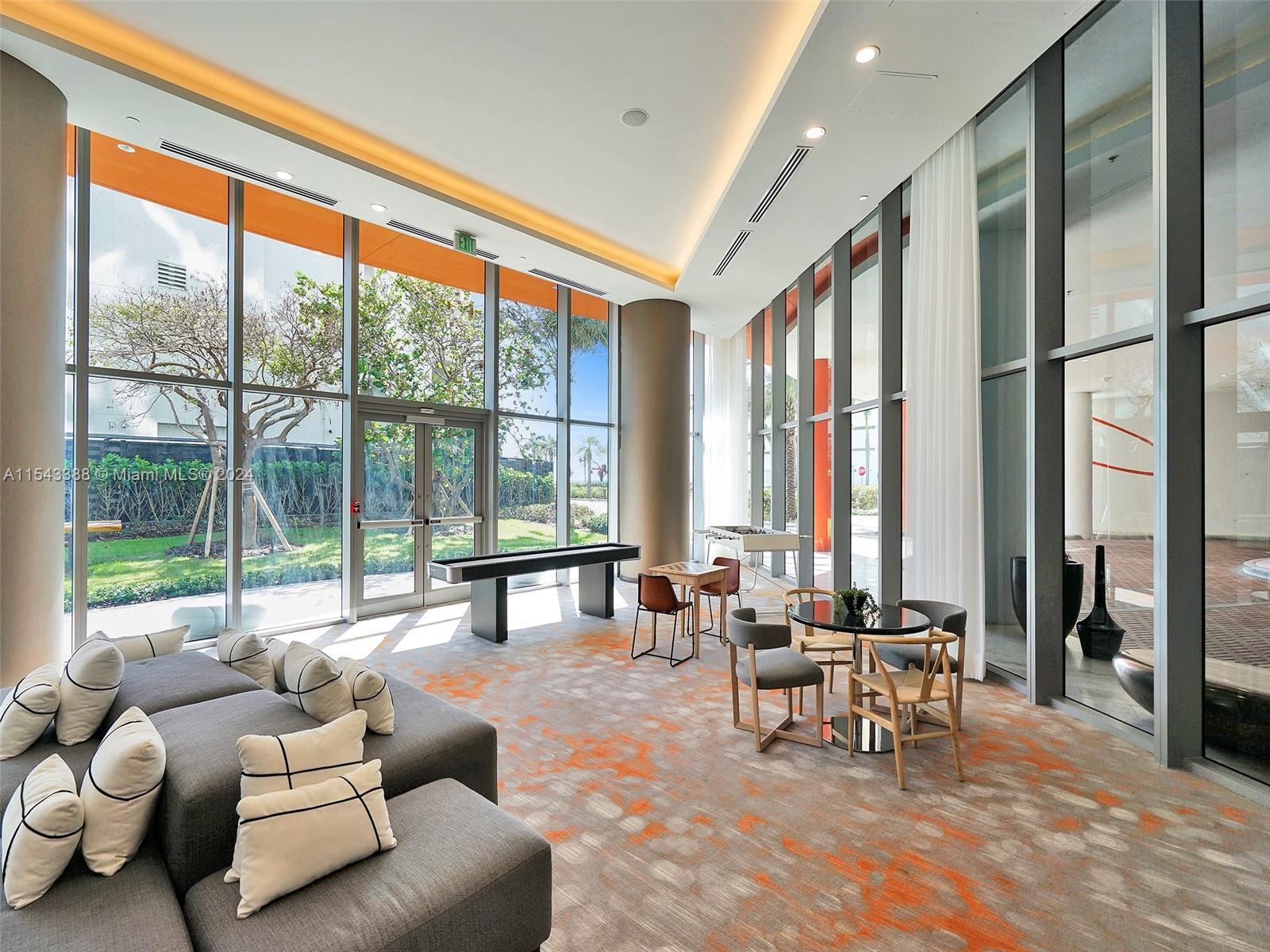 4111 S Ocean Dr 3810, Hollywood, Florida 33019, 1 Bedroom Bedrooms, 4 Rooms Rooms,1 BathroomBathrooms,Residential,For Sale,4111 S Ocean Dr 3810,A11543388