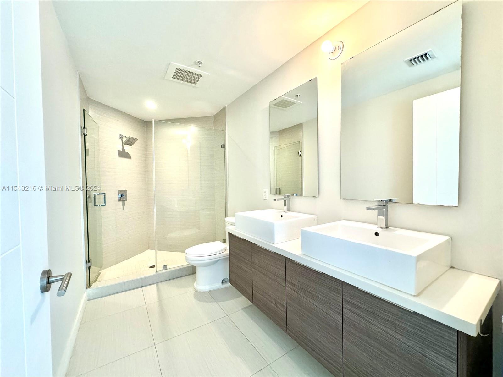 1010 SW 2nd Ave 603, Miami, Florida 33130, 3 Bedrooms Bedrooms, ,2 BathroomsBathrooms,Residentiallease,For Rent,1010 SW 2nd Ave 603,A11543216