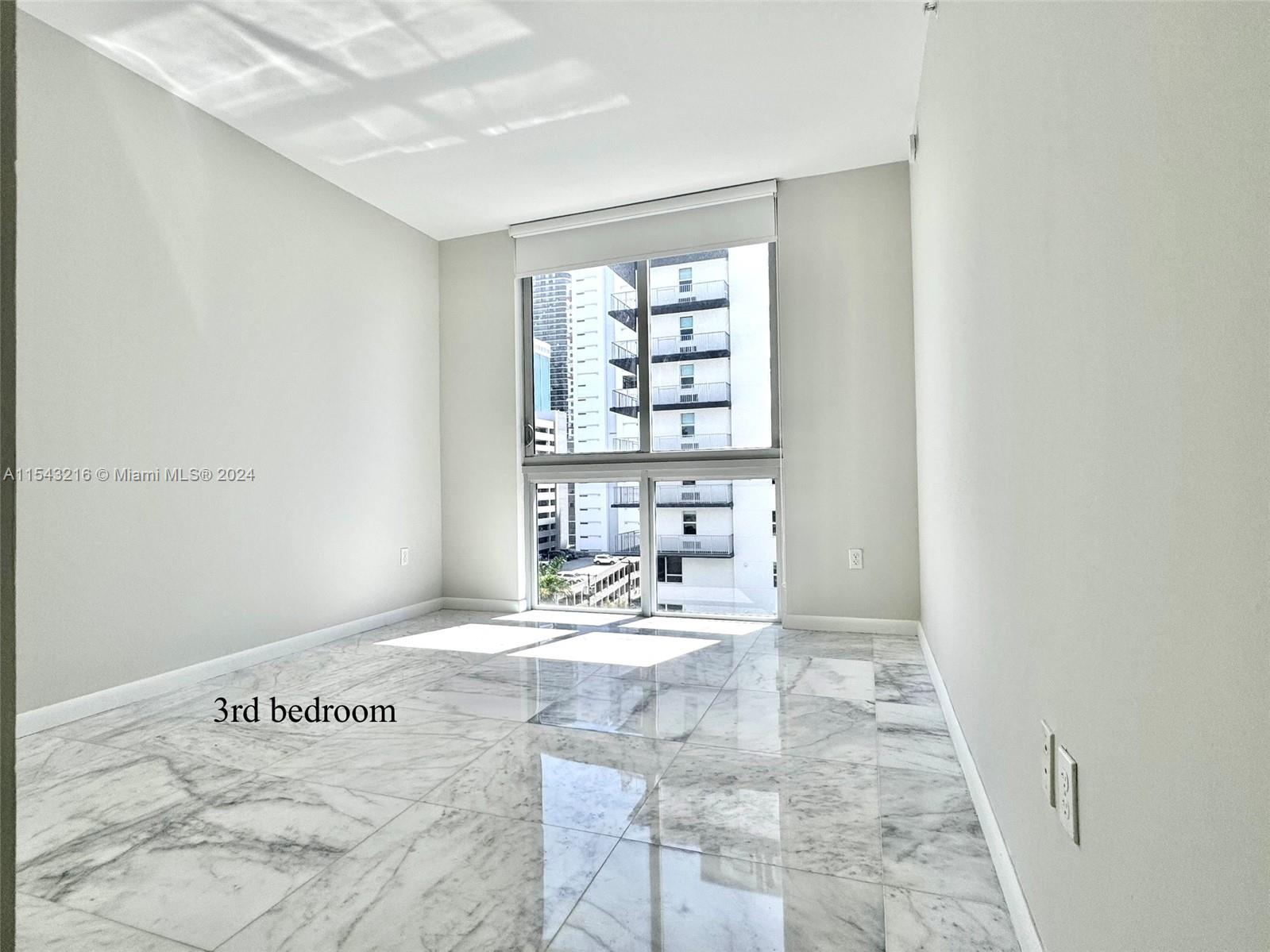 1010 SW 2nd Ave 603, Miami, Florida 33130, 3 Bedrooms Bedrooms, ,2 BathroomsBathrooms,Residentiallease,For Rent,1010 SW 2nd Ave 603,A11543216