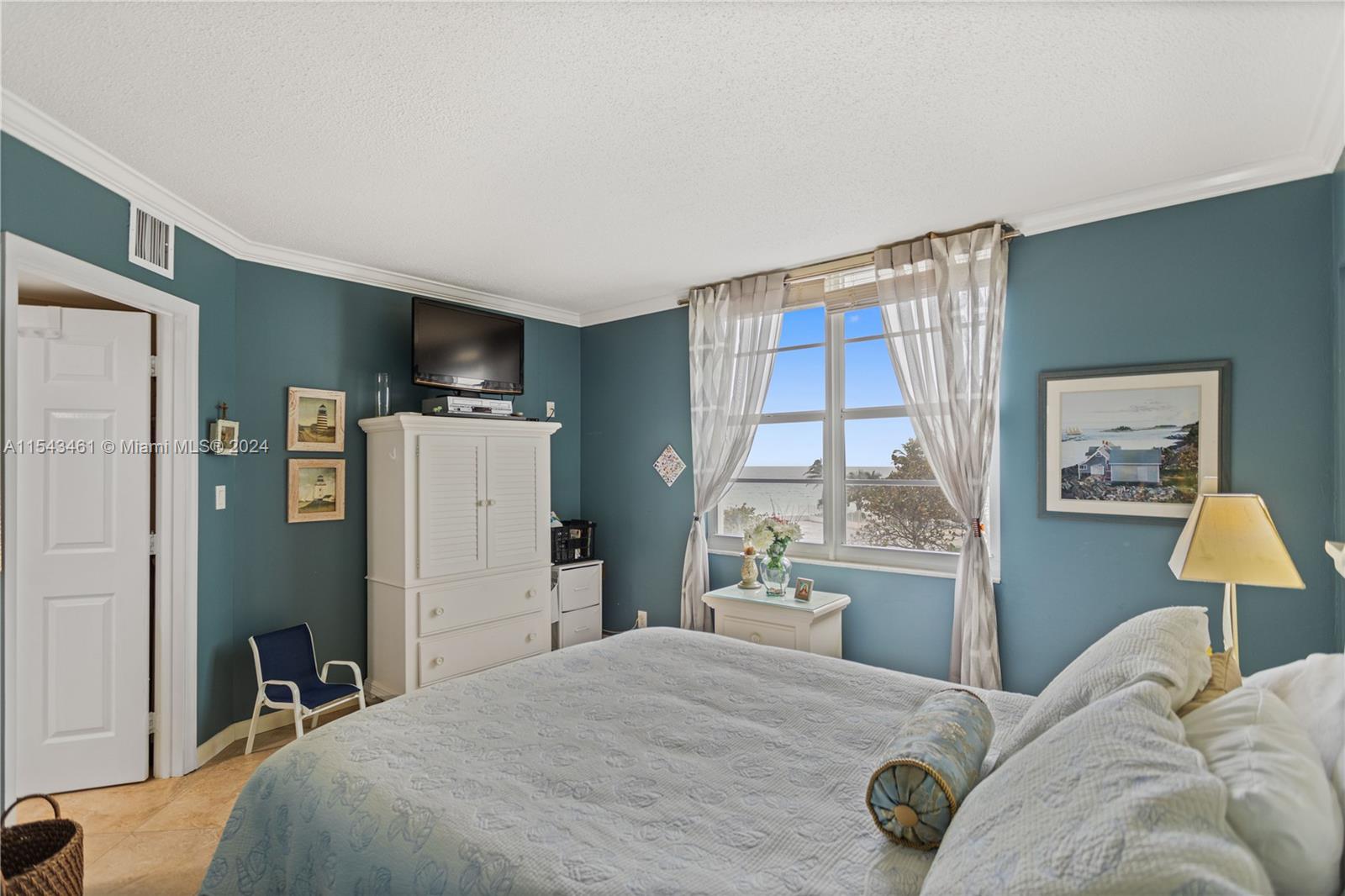 3725 S Ocean Dr 416, Hollywood, Florida 33019, 2 Bedrooms Bedrooms, ,2 BathroomsBathrooms,Residential,For Sale,3725 S Ocean Dr 416,A11543461