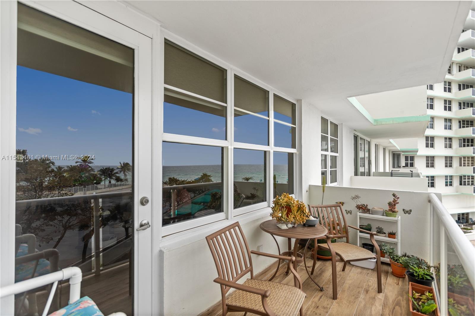 3725 S Ocean Dr 416, Hollywood, Florida 33019, 2 Bedrooms Bedrooms, ,2 BathroomsBathrooms,Residential,For Sale,3725 S Ocean Dr 416,A11543461