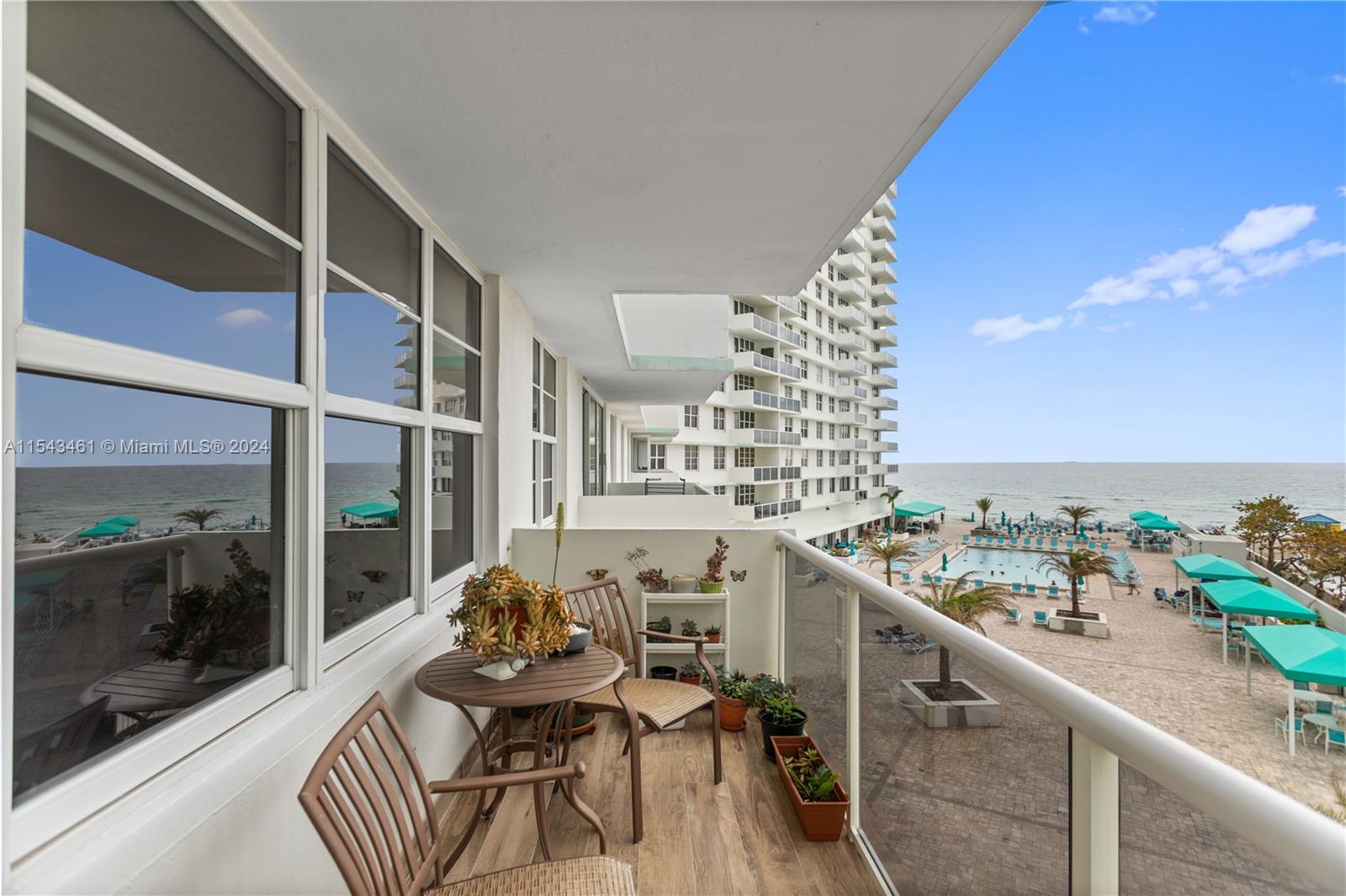 3725 S Ocean Dr 416, Hollywood, Florida 33019, 2 Bedrooms Bedrooms, ,2 BathroomsBathrooms,Residential,For Sale,3725 S Ocean Dr 416,A11543461