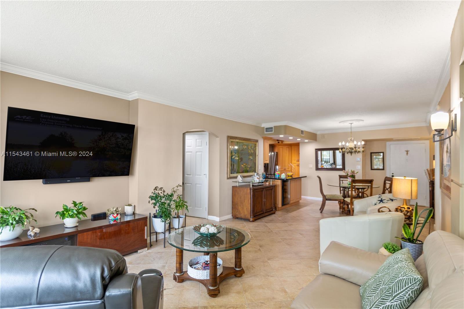 3725 S Ocean Dr 416, Hollywood, Florida 33019, 2 Bedrooms Bedrooms, ,2 BathroomsBathrooms,Residential,For Sale,3725 S Ocean Dr 416,A11543461