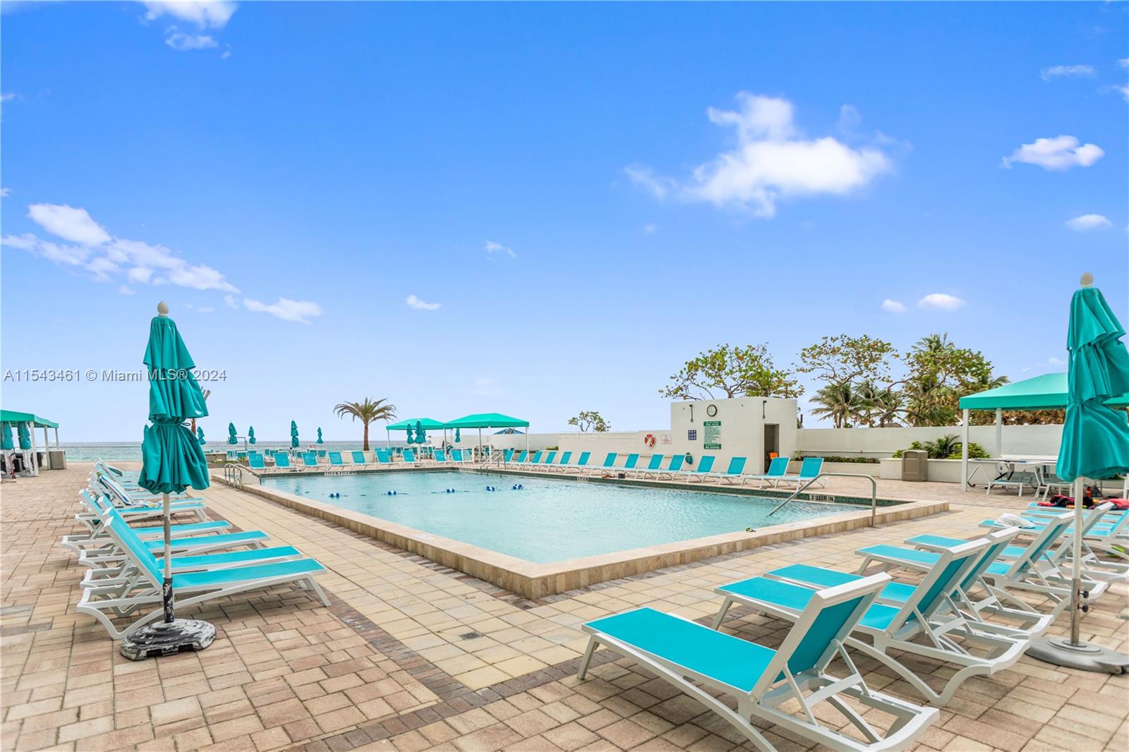 3725 S Ocean Dr 416, Hollywood, Florida 33019, 2 Bedrooms Bedrooms, ,2 BathroomsBathrooms,Residential,For Sale,3725 S Ocean Dr 416,A11543461