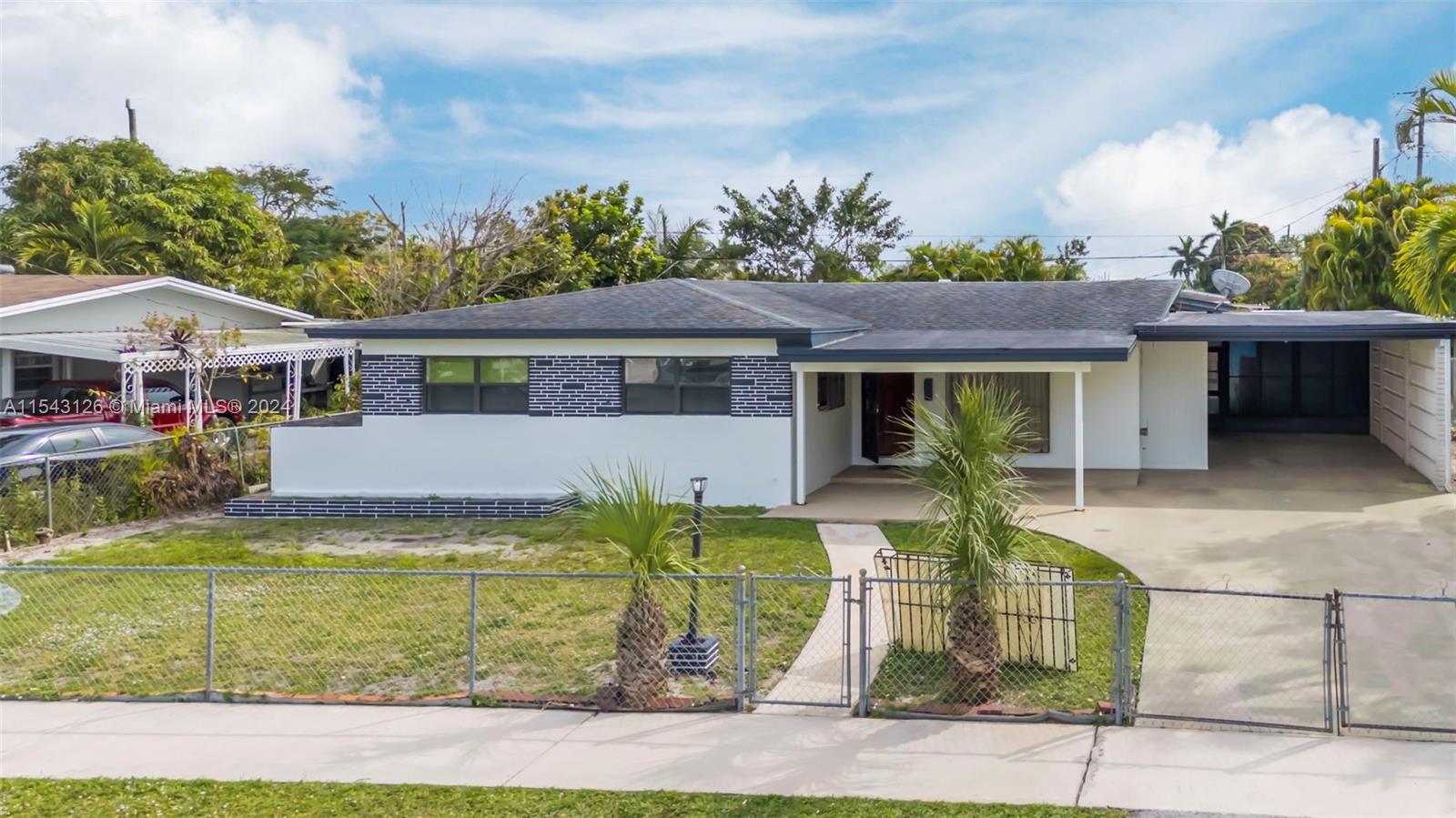 12120 SW 186th St, Miami, Florida 33177, 3 Bedrooms Bedrooms, ,2 BathroomsBathrooms,Residential,For Sale,12120 SW 186th St,A11543126