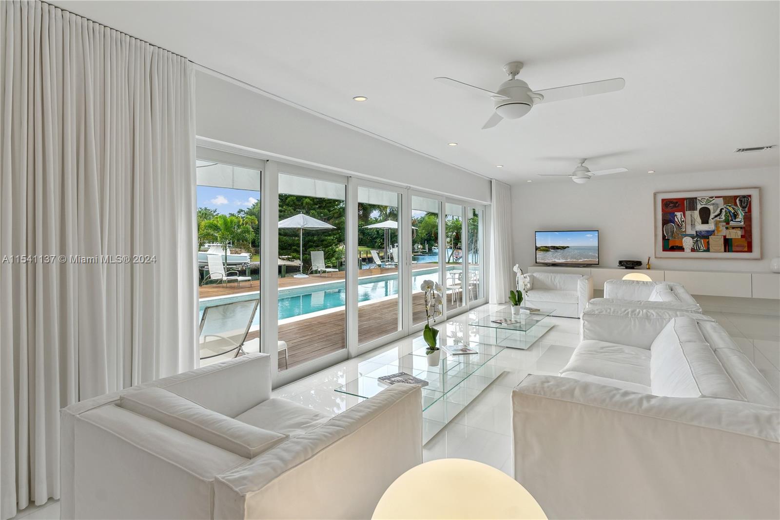 1261 Alhambra Cir, Coral Gables, FL, 33146 United States, 5 Bedrooms Bedrooms, ,6 BathroomsBathrooms,Residential,For Sale,Alhambra Cir,A11541137