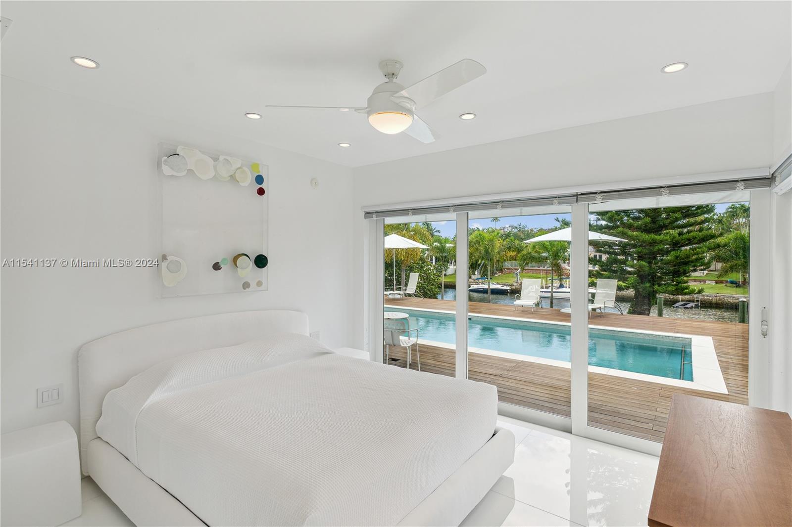 1261 S Alhambra Cir, Coral Gables, Florida 33146, 5 Bedrooms Bedrooms, ,6 BathroomsBathrooms,Residential,For Sale,1261 S Alhambra Cir,A11541137