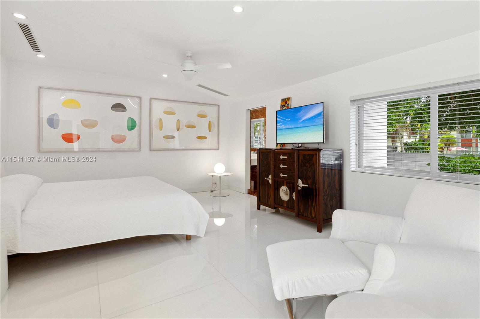 1261 S Alhambra Cir, Coral Gables, Florida 33146, 5 Bedrooms Bedrooms, ,6 BathroomsBathrooms,Residential,For Sale,1261 S Alhambra Cir,A11541137