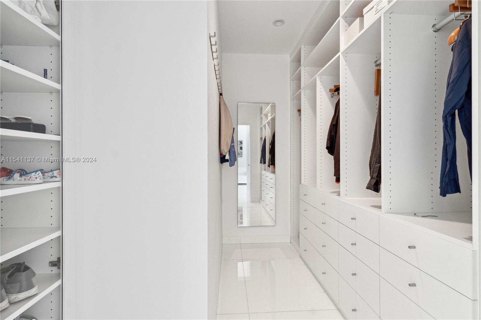 Main Walking Closet