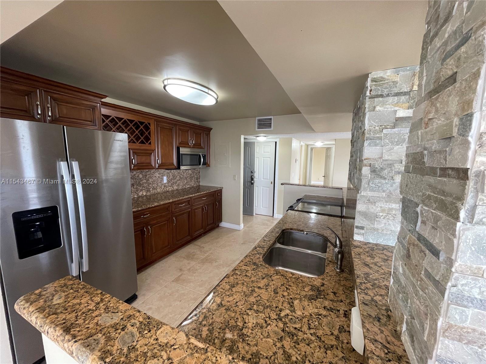 200 Leslie Dr 1109, Hallandale Beach, Florida 33009, 2 Bedrooms Bedrooms, ,2 BathroomsBathrooms,Residential,For Sale,200 Leslie Dr 1109,A11543467