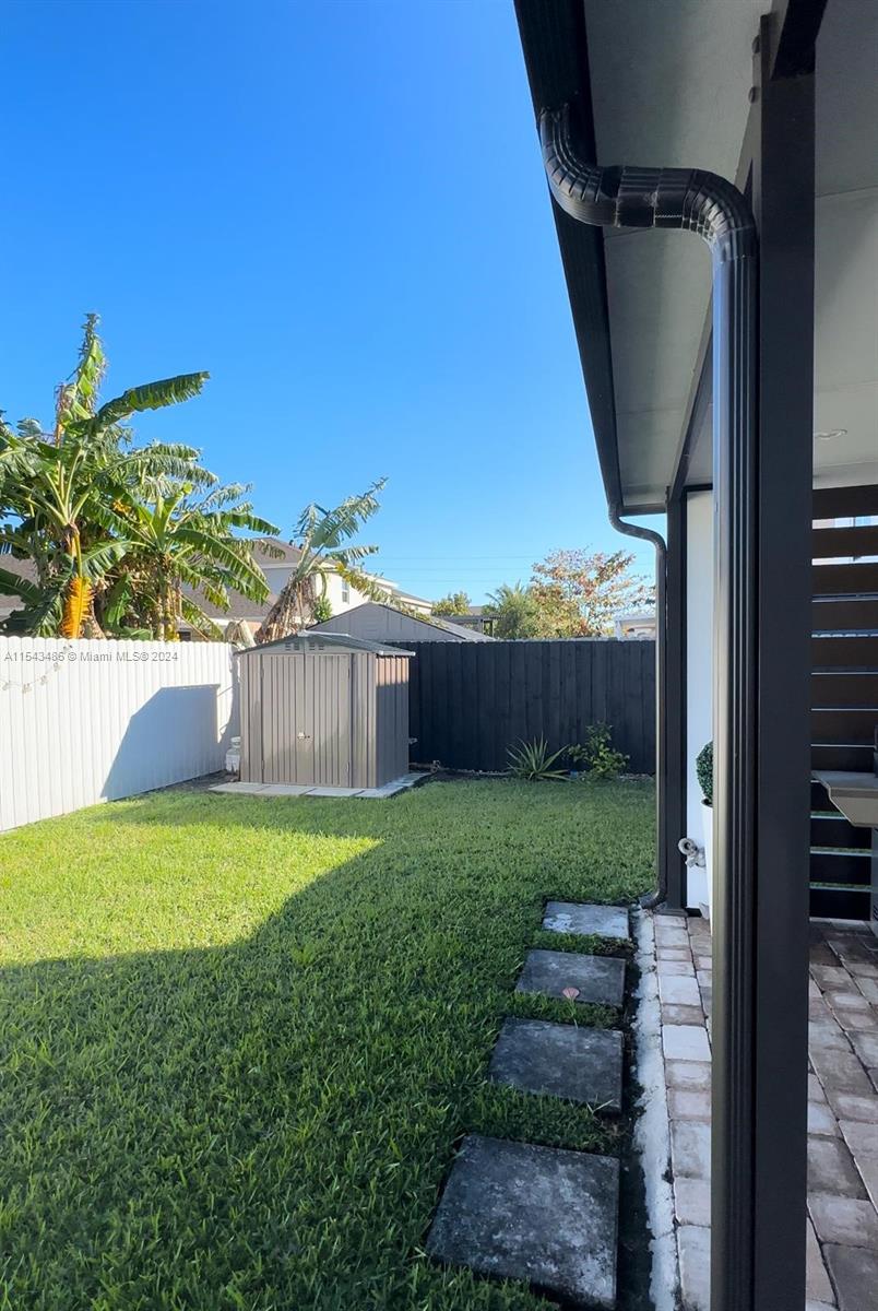 27887 SW 133rd Pl, Homestead, Florida 33032, 4 Bedrooms Bedrooms, ,2 BathroomsBathrooms,Residentiallease,For Rent,27887 SW 133rd Pl,A11543486