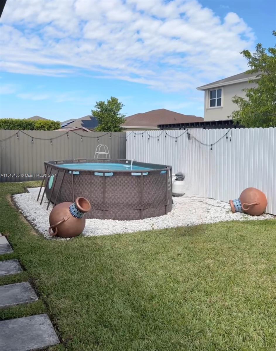 27887 SW 133rd Pl, Homestead, Florida 33032, 4 Bedrooms Bedrooms, ,2 BathroomsBathrooms,Residentiallease,For Rent,27887 SW 133rd Pl,A11543486