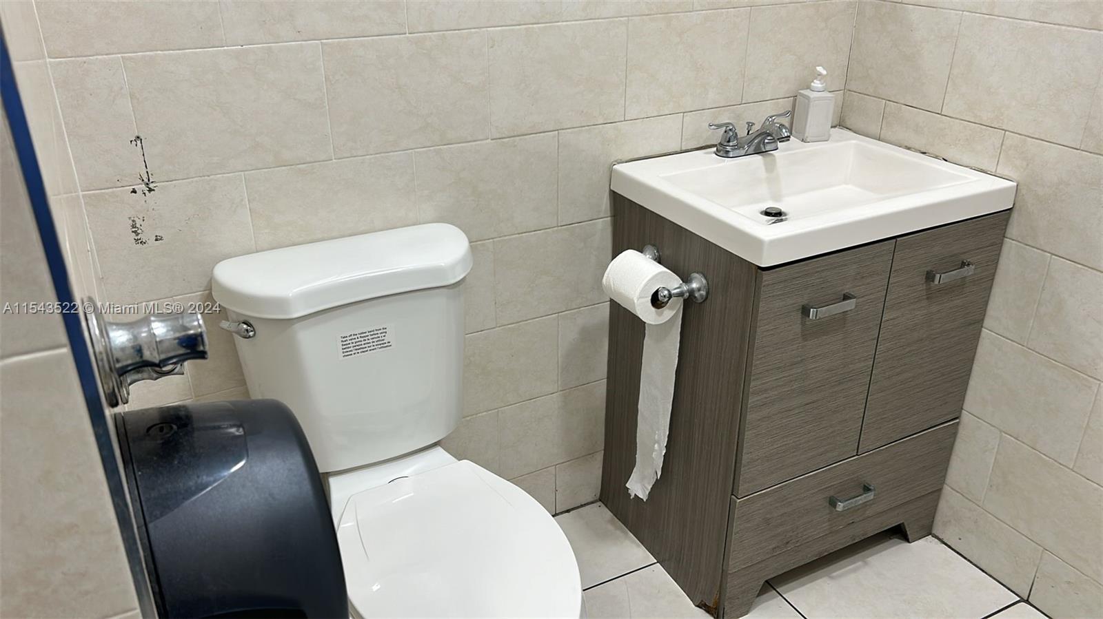 8100 NW 54th st, Doral, Florida 33166, ,Businessopportunity,For Sale,8100 NW 54th st,A11543522