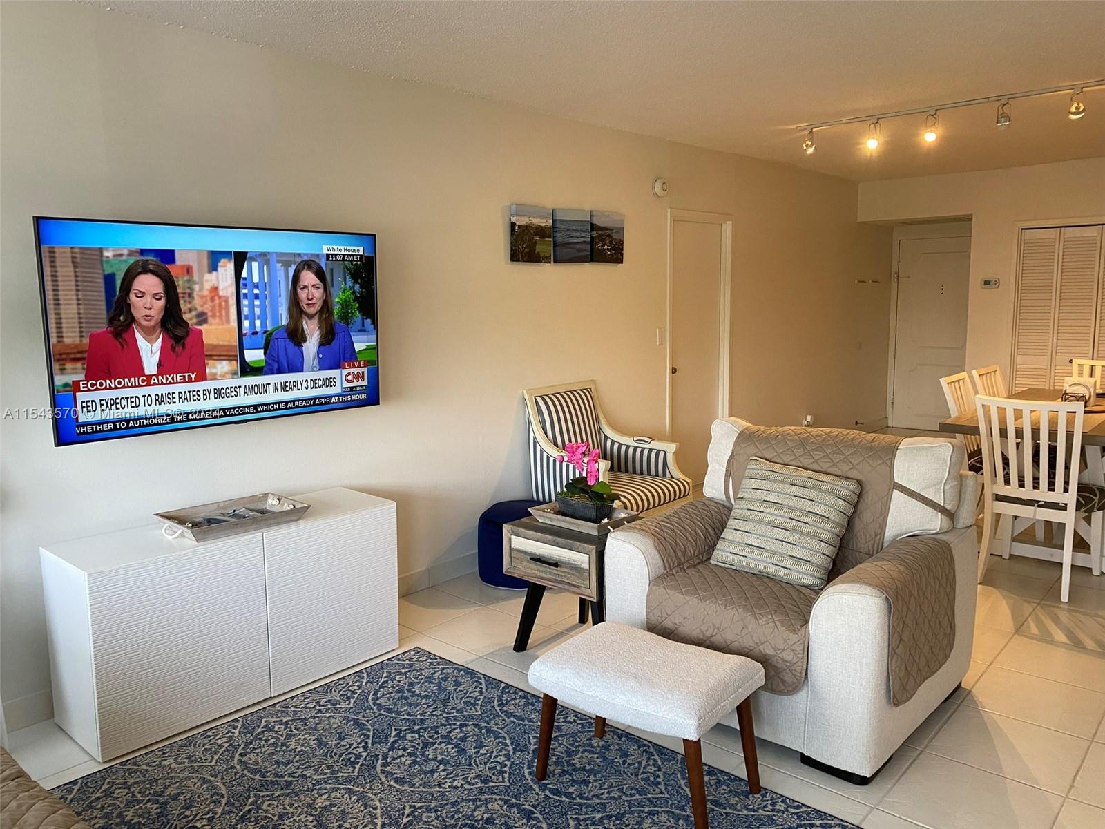 3725 S Ocean Dr 419, Hollywood, Florida 33019, 2 Bedrooms Bedrooms, ,2 BathroomsBathrooms,Residentiallease,For Rent,3725 S Ocean Dr 419,A11543570