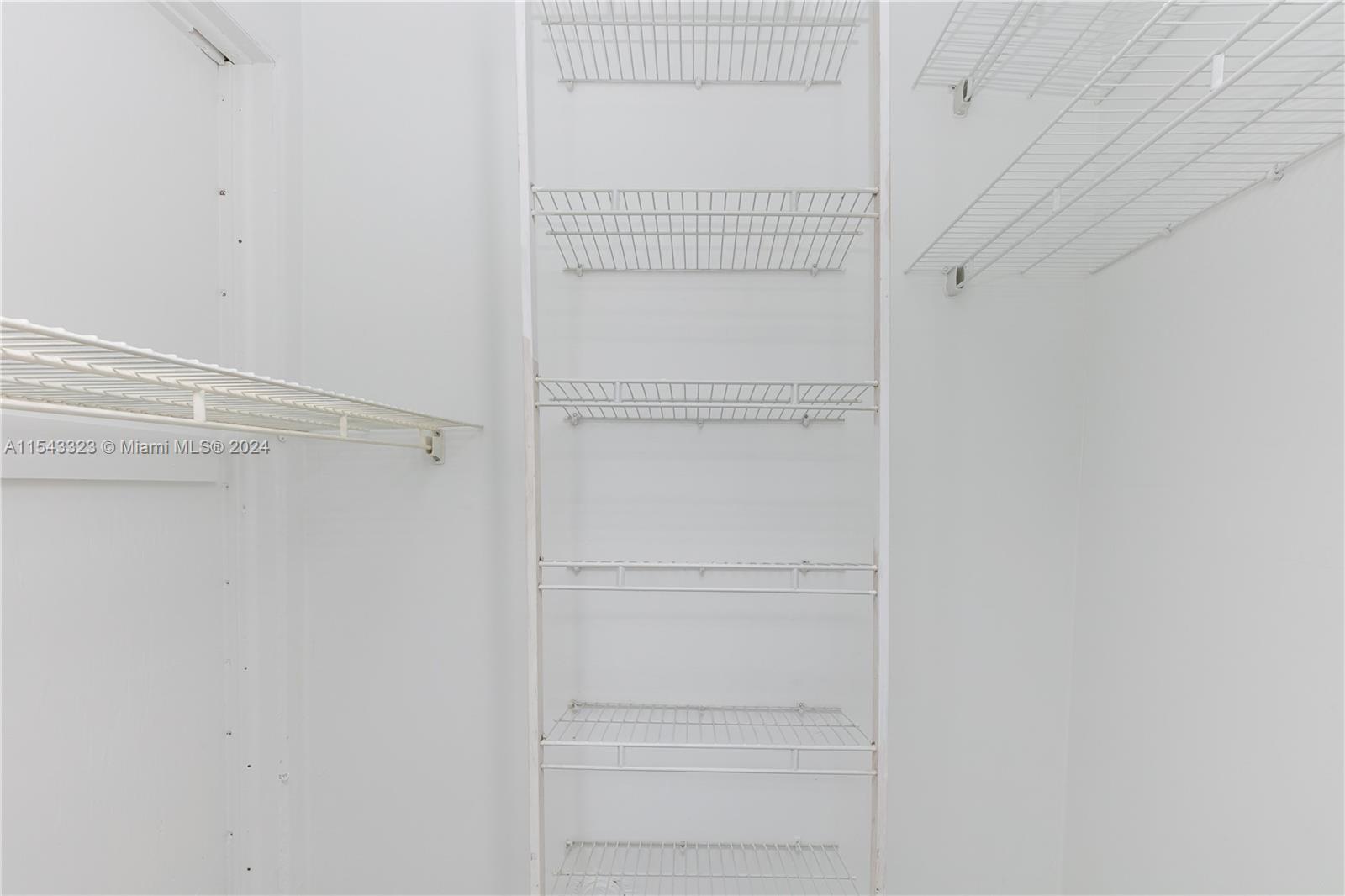 1300 Alton Rd 9A, Miami Beach, Florida 33139, 2 Bedrooms Bedrooms, ,1 BathroomBathrooms,Residential,For Sale,1300 Alton Rd 9A,A11543323