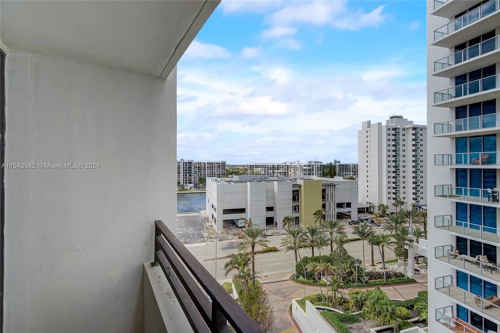 3505 S Ocean Dr 905, Hollywood, Florida 33019, 2 Bedrooms Bedrooms, ,2 BathroomsBathrooms,Residentiallease,For Rent,3505 S Ocean Dr 905,A11543582