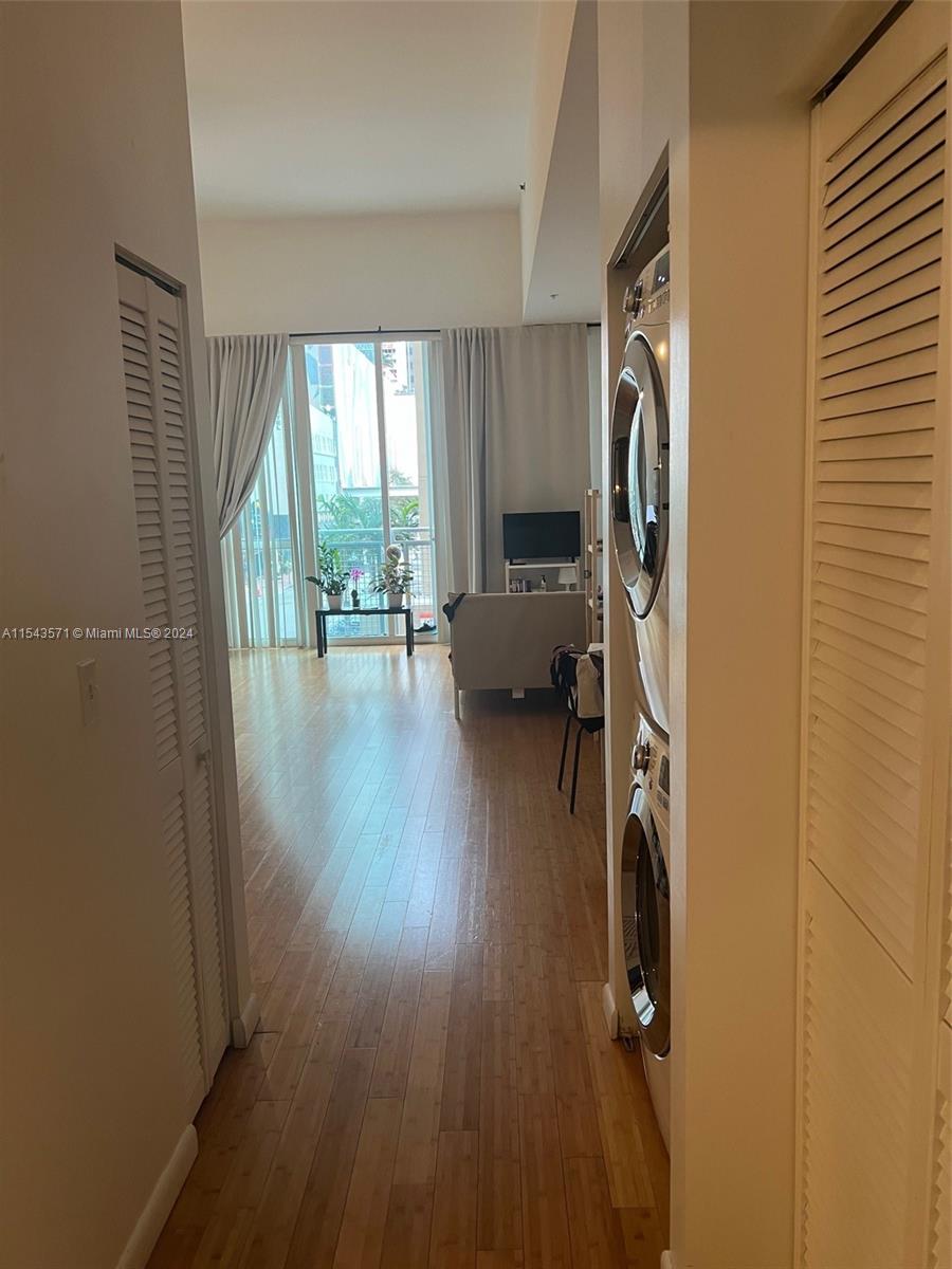 253 NE 2nd St 219, Miami, Florida 33132, ,1 BathroomBathrooms,Residentiallease,For Rent,253 NE 2nd St 219,A11543571