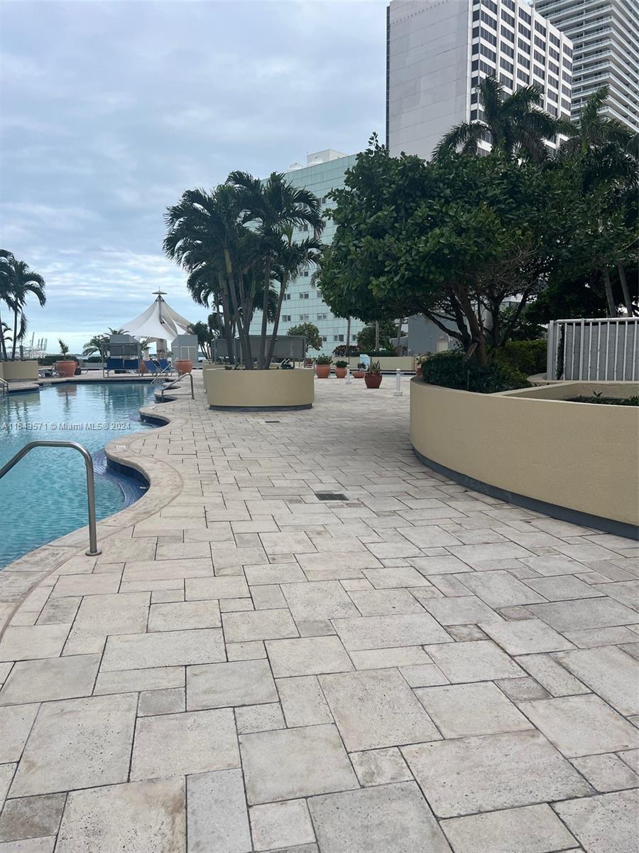 253 NE 2nd St 219, Miami, Florida 33132, ,1 BathroomBathrooms,Residentiallease,For Rent,253 NE 2nd St 219,A11543571