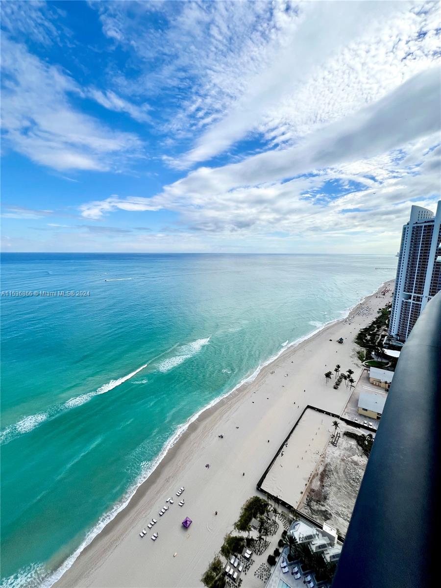 18555 Collins Ave, Sunny Isles Beach, FL, 33160 United States, 3 Bedrooms Bedrooms, ,4 BathroomsBathrooms,Residential,For Sale,Collins Ave,A11536866