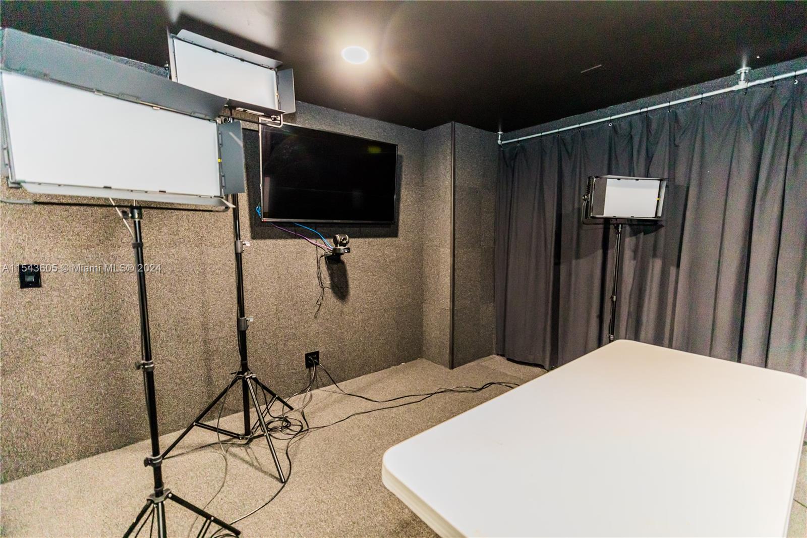 Studio/office