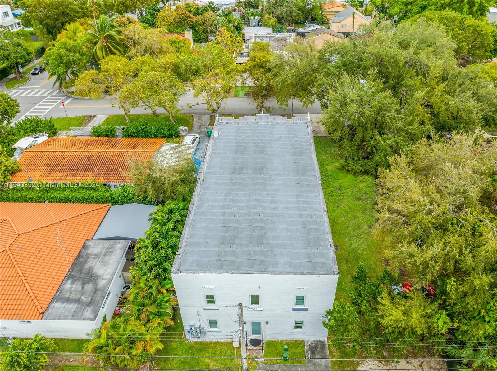 1020 SW 23rd Ave, Miami, Florida 33135, ,Commercialsale,For Sale,1020 SW 23rd Ave,A11540352